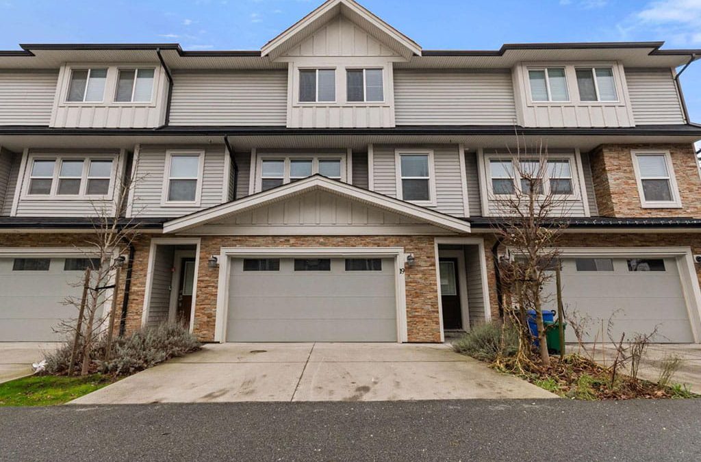 Spadina Garden Townhomes